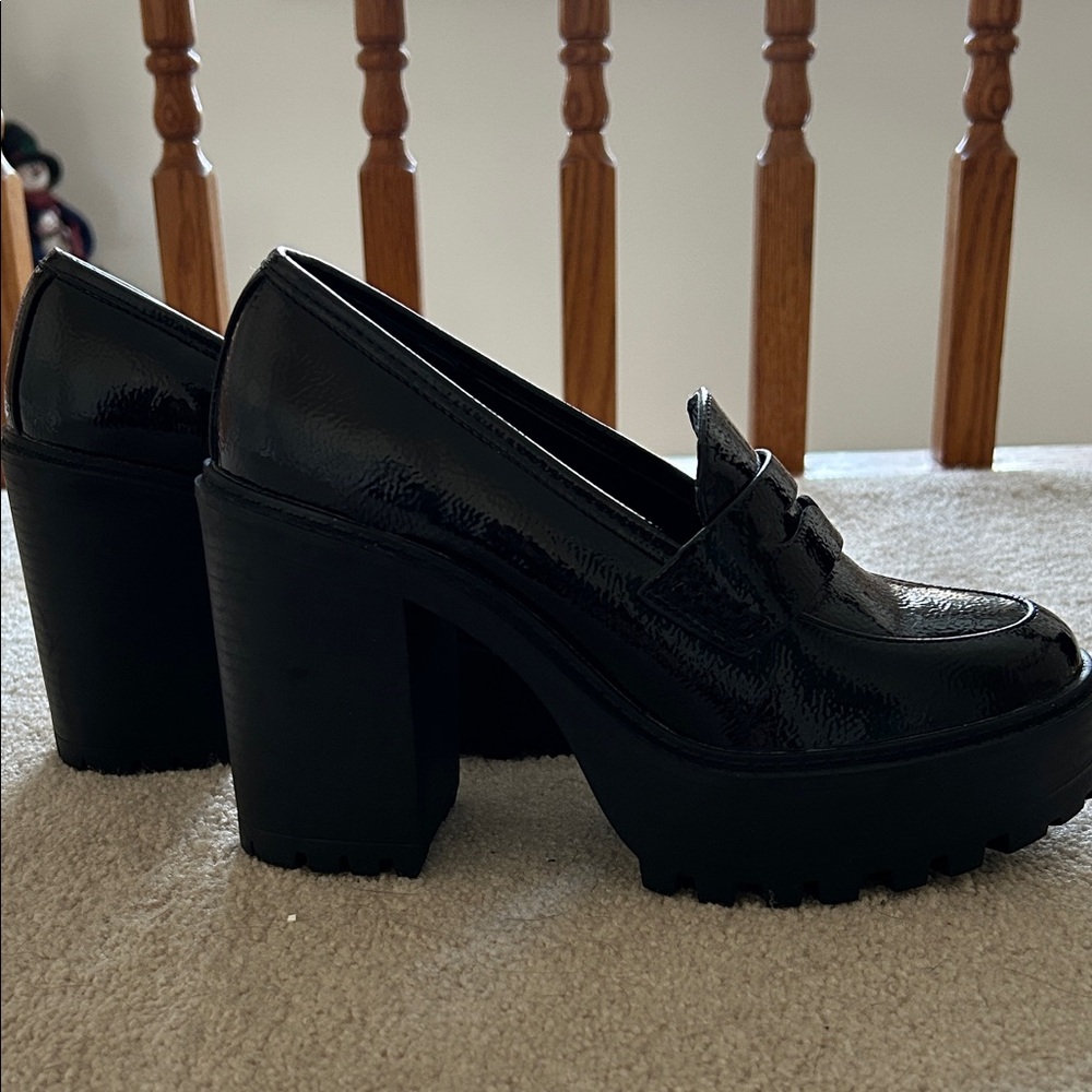 Black Chunky Heel Loafers